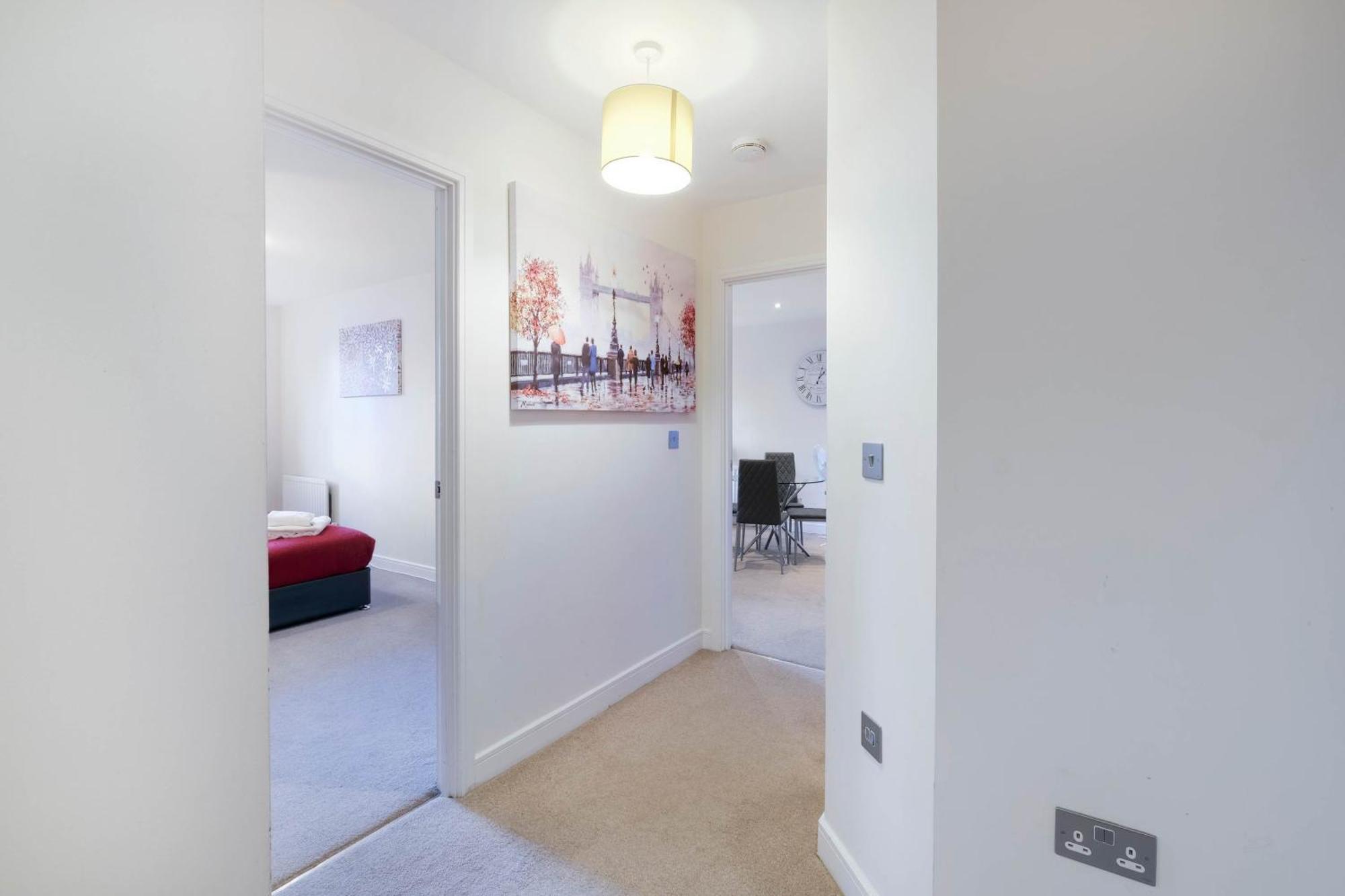 Alder House Serviced Apartment Maidenhead By 360Stays Eksteriør billede