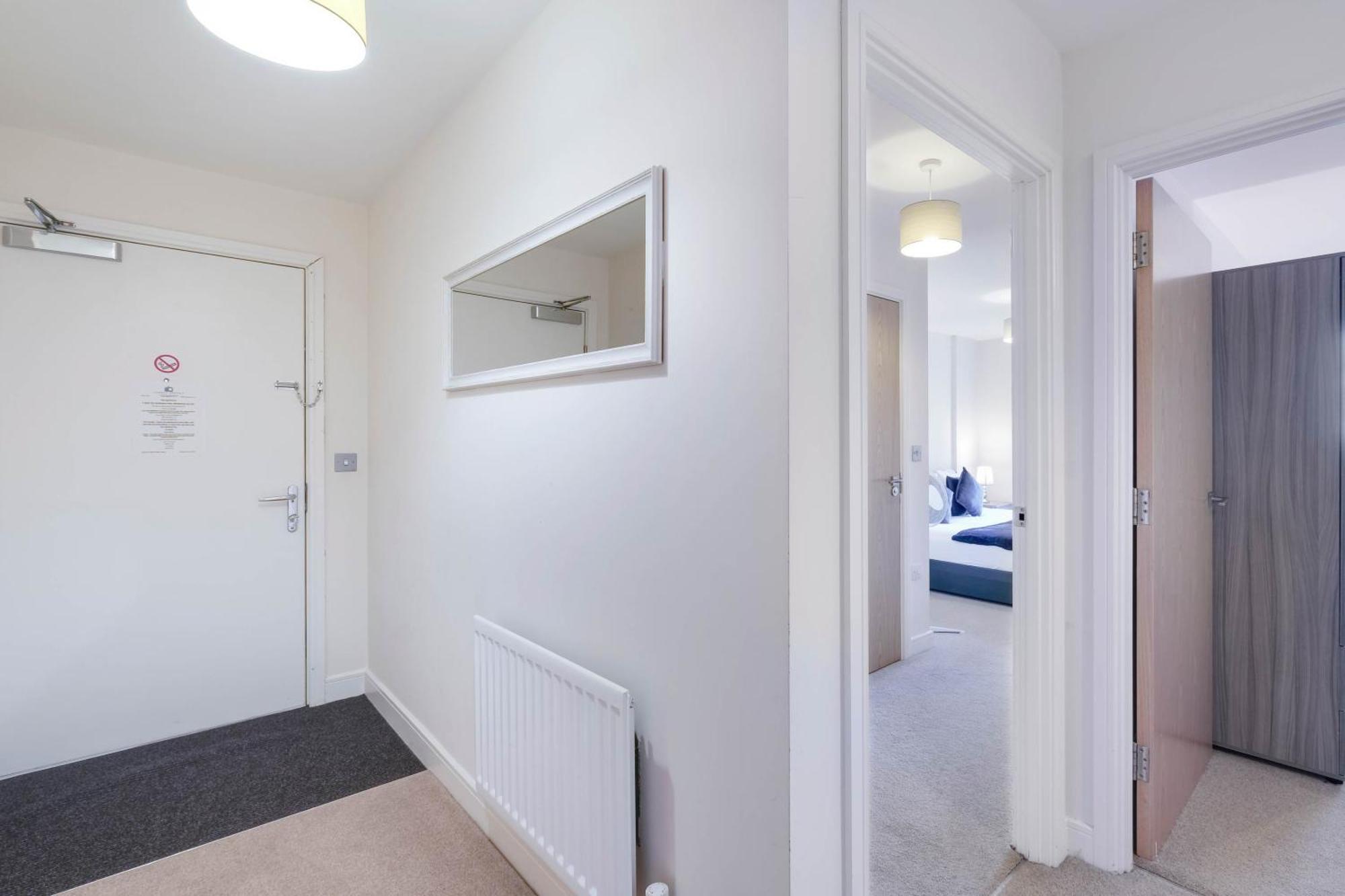 Alder House Serviced Apartment Maidenhead By 360Stays Eksteriør billede